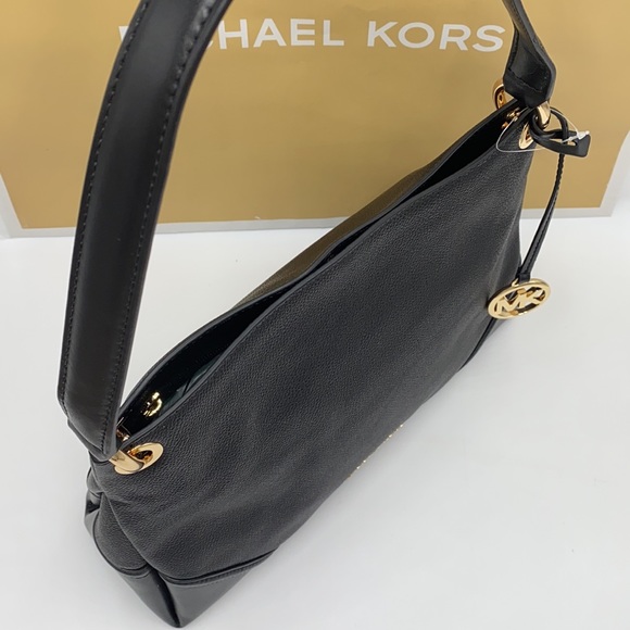 MICHAEL KORS BLACK NICOLE MD PEBBLE SHOULDER BAG - Picture 8 of 16